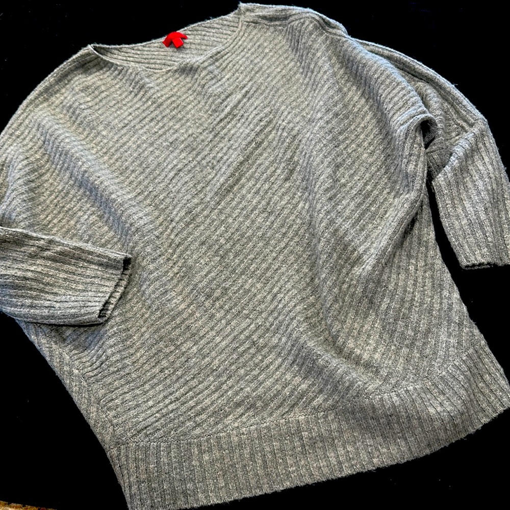 Jennifer Lopez Sweater
